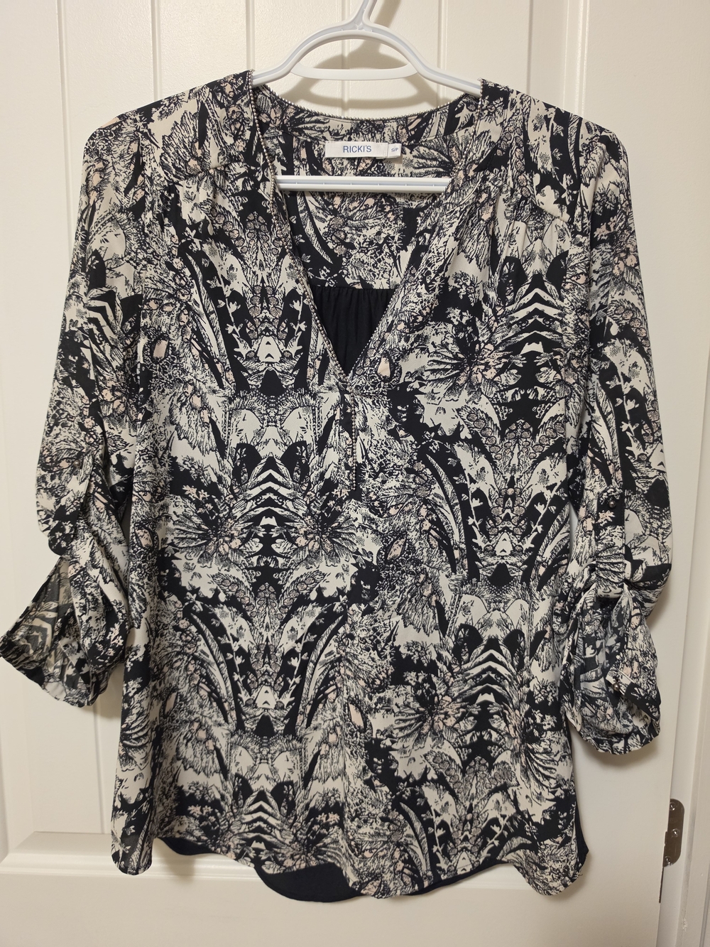 Ricki's Black & Cream Printed V-Neck Blouse